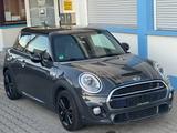 MINI John Cooper Works - graue MINI John Cooper Works