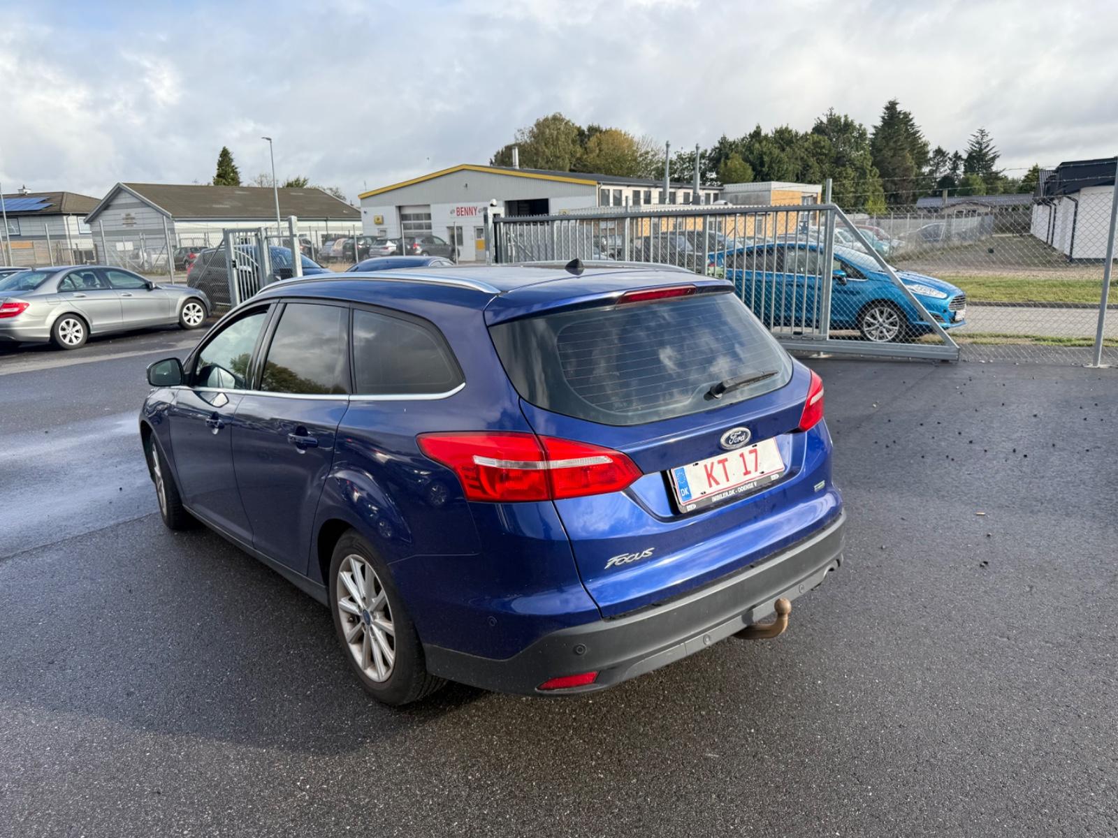 Ford Focus 2014 — photo 6