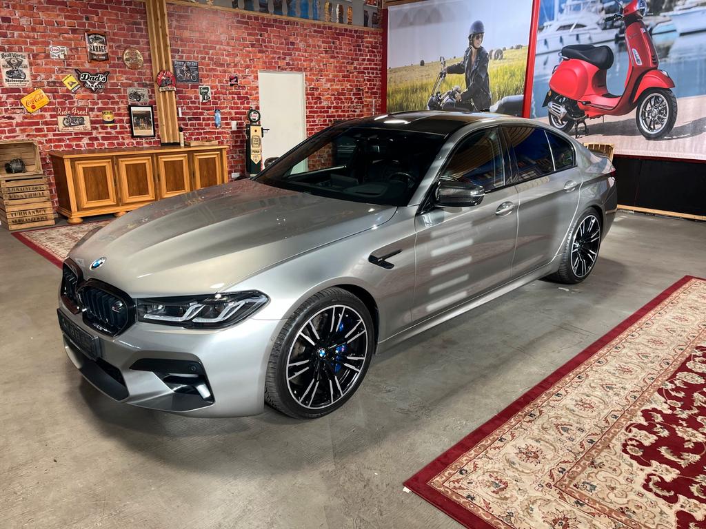 BMW M5