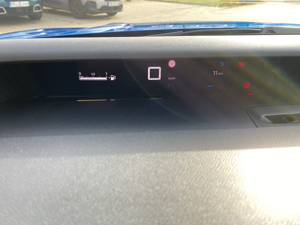 Fahrzeugabbildung Citroën C3 Turbo 100 MAX *Winter-Pak*CAM*Allwetter*Navi*