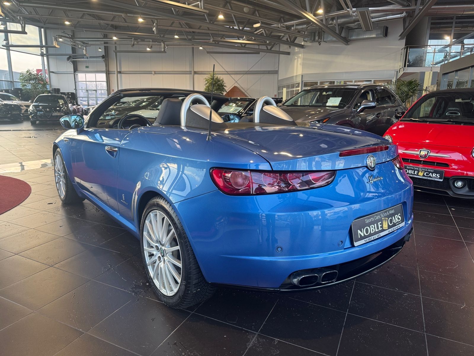 Fahrzeugabbildung Alfa Romeo Spider 3.2 V6  Exclusive Q4 Allrad KLIMA ALU