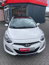 Hyundai i30 blue Trend/Bluetooth/Tempomat/Panorama/USB/P - Hyundai i30: Trend