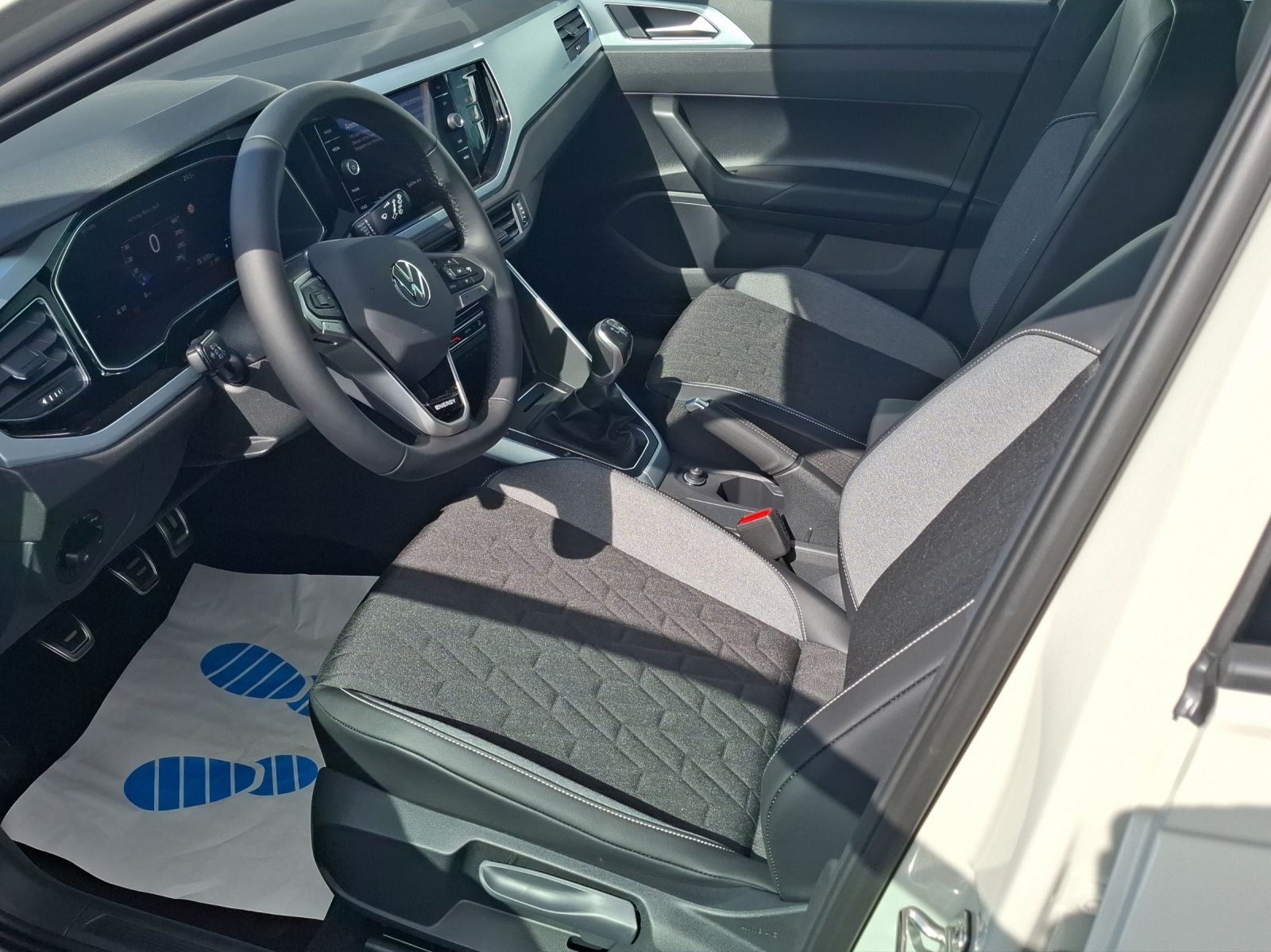 Volkswagen Polo ENERGY 95 PS | ASG 3 Jahre | NAVI | IQ.LIGH imagem 3