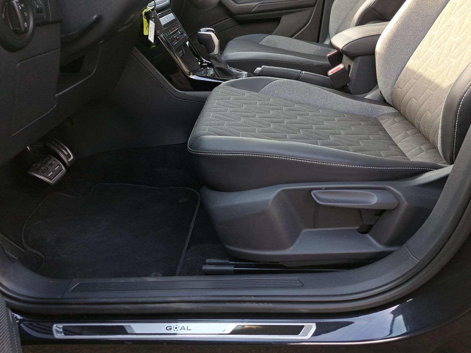 Volkswagen T-Cross - Bild 27
