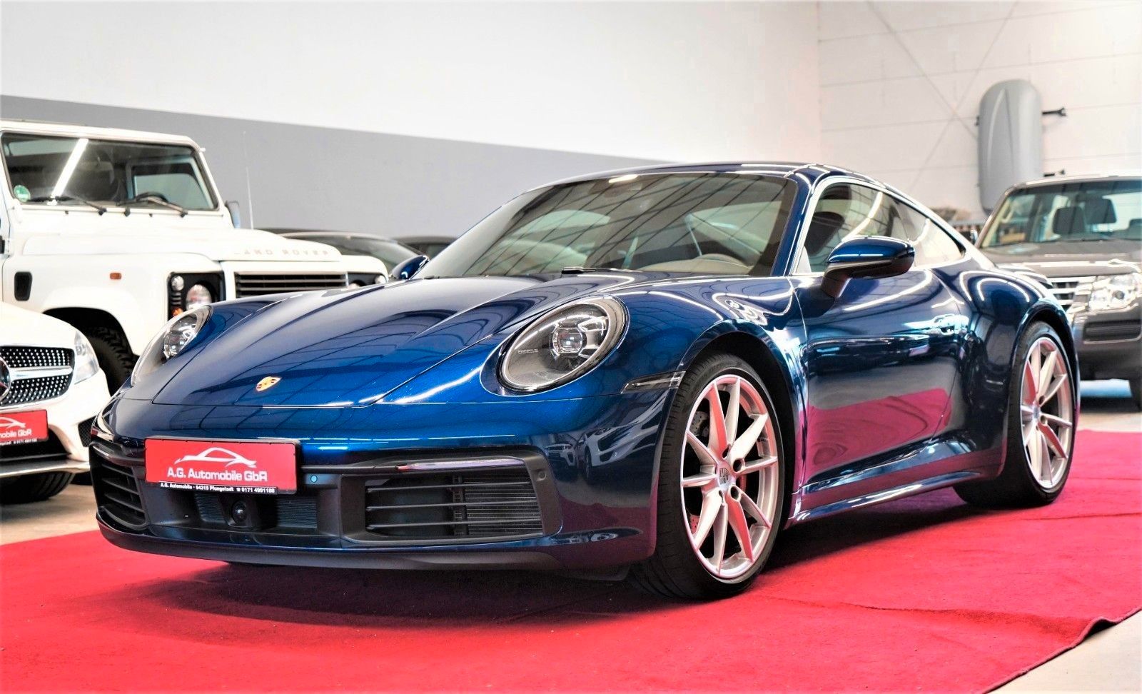 PORSCHE 992 image