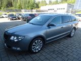 Skoda Superb Combi Elegance 1. Hand Panoramadach - Skoda Superb aus 2011: Kombi