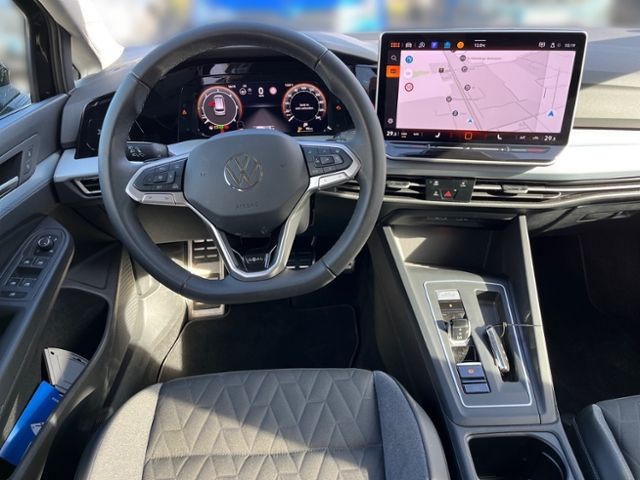 Fahrzeugabbildung Volkswagen Golf Variant VIII 2.0 TDI DSG GOAL AHK GJR NAVI