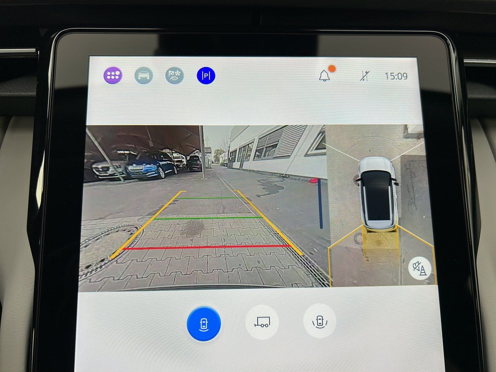 Fahrzeugabbildung Ford Explorer RWD Extended Range Aut./LED/ACC/AHK/360