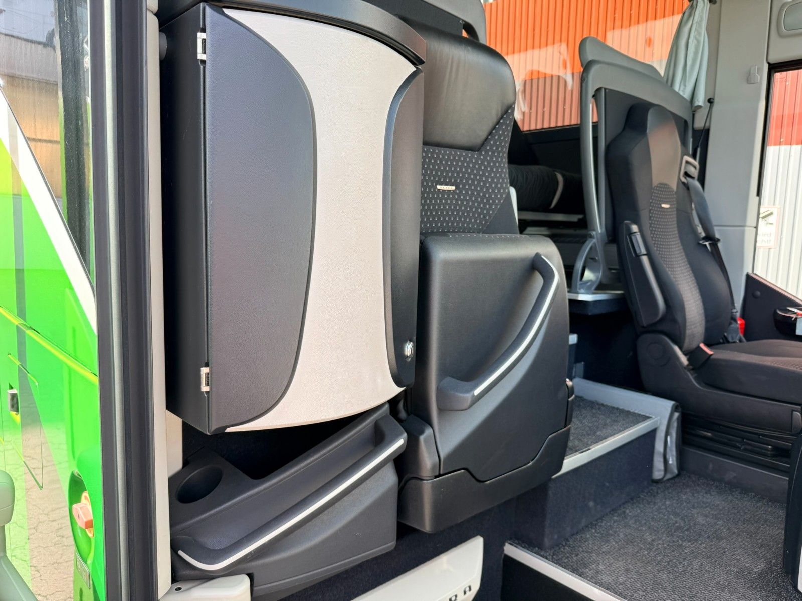 SETRA  2018 - Image 12 of 38