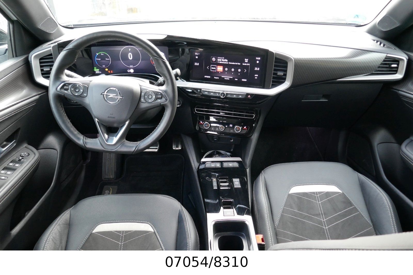 Fahrzeugabbildung Opel Mokka e Ultimate
