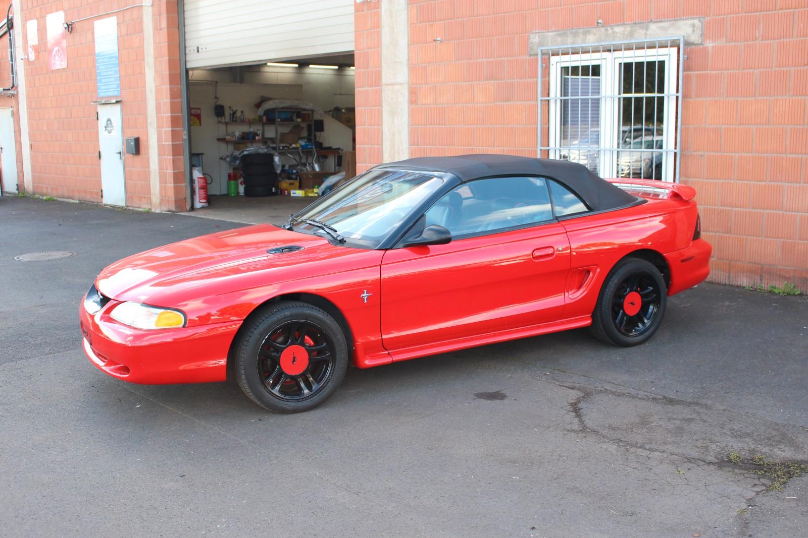 Ford Mustang Convertible IV 3.8 V6
