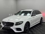 Mercedes-Benz E 300 de T-Modell AMG Night*LED*AHK*Park-Assist* - Mercedes-Benz E 300 in Bochum