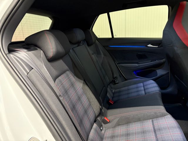 Golf VIII GTI 2.0 TSI DSG PANO MATRIX-LED RFK