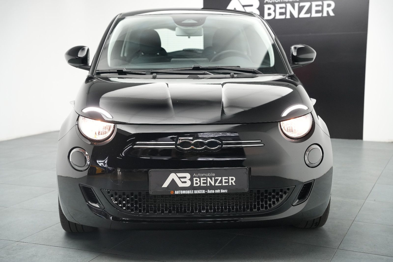 Fiat 500 e Icon 42 Kwh *Kamera*Klima*Navigation*TOP imagem 3