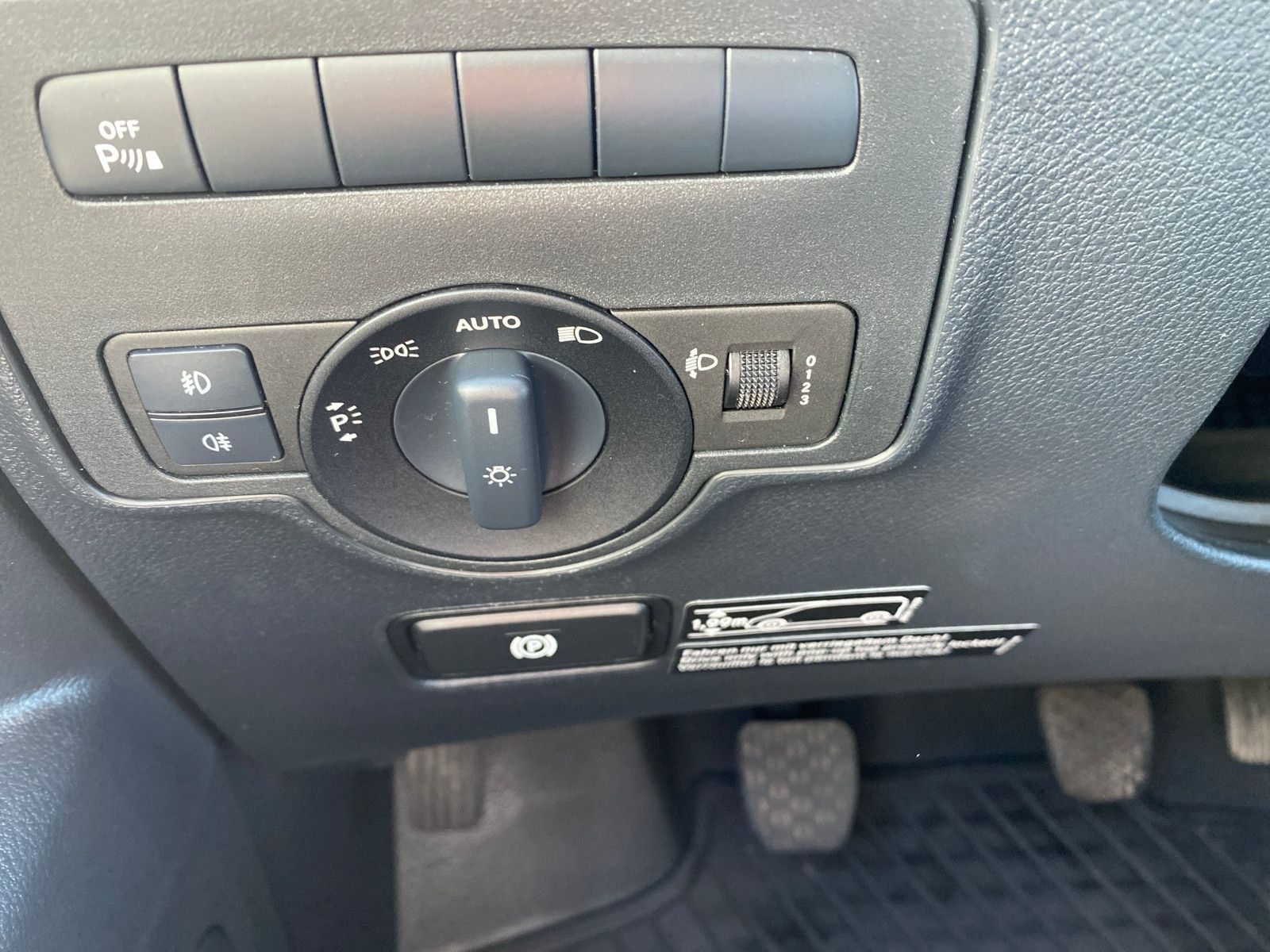 Fahrzeugabbildung Mercedes-Benz Marco Polo ACTIVITY EDITION