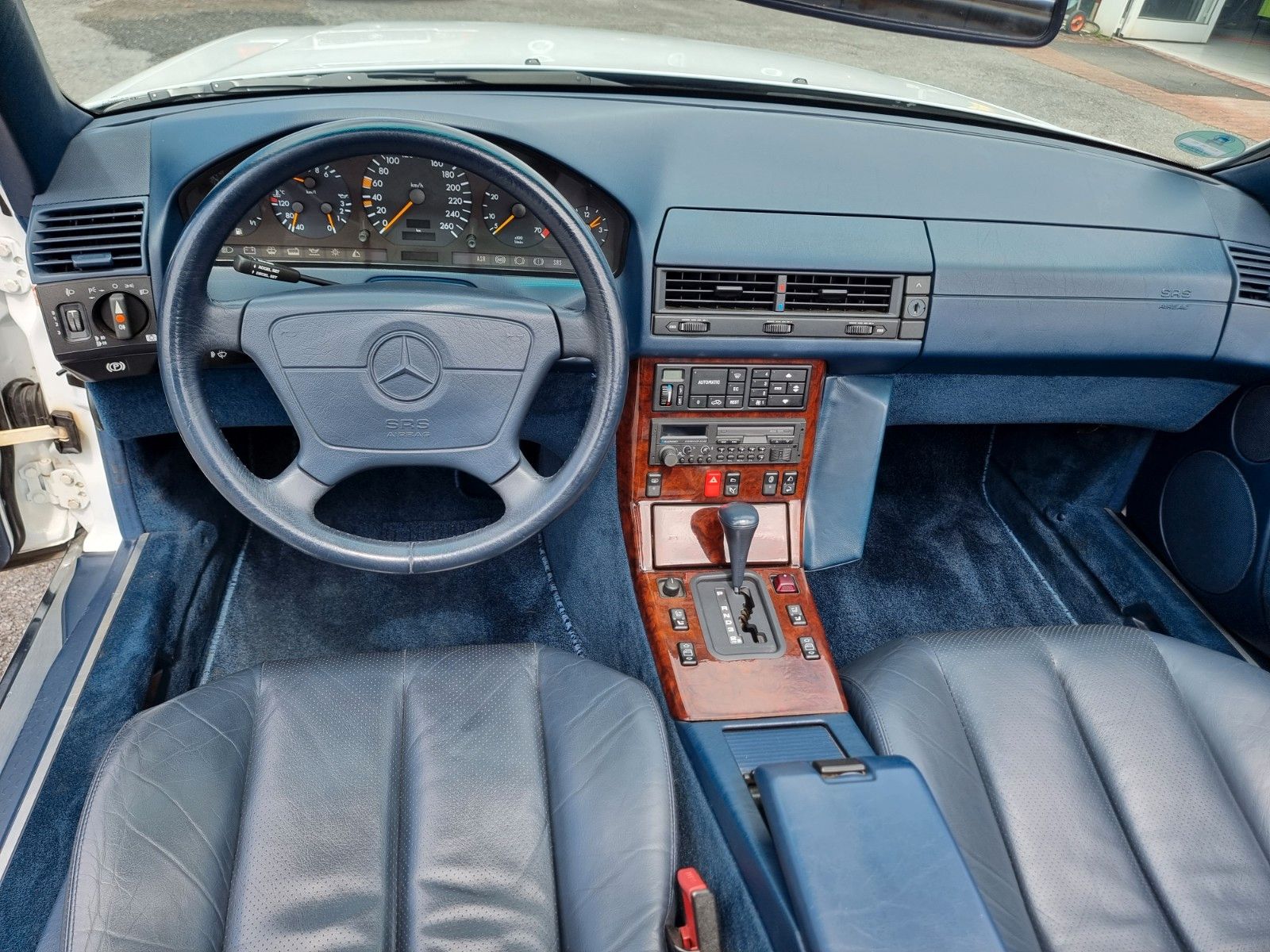 Fahrzeugabbildung Mercedes-Benz SL 500/Originale km/Sammlerzustand/OZ Futura 17"