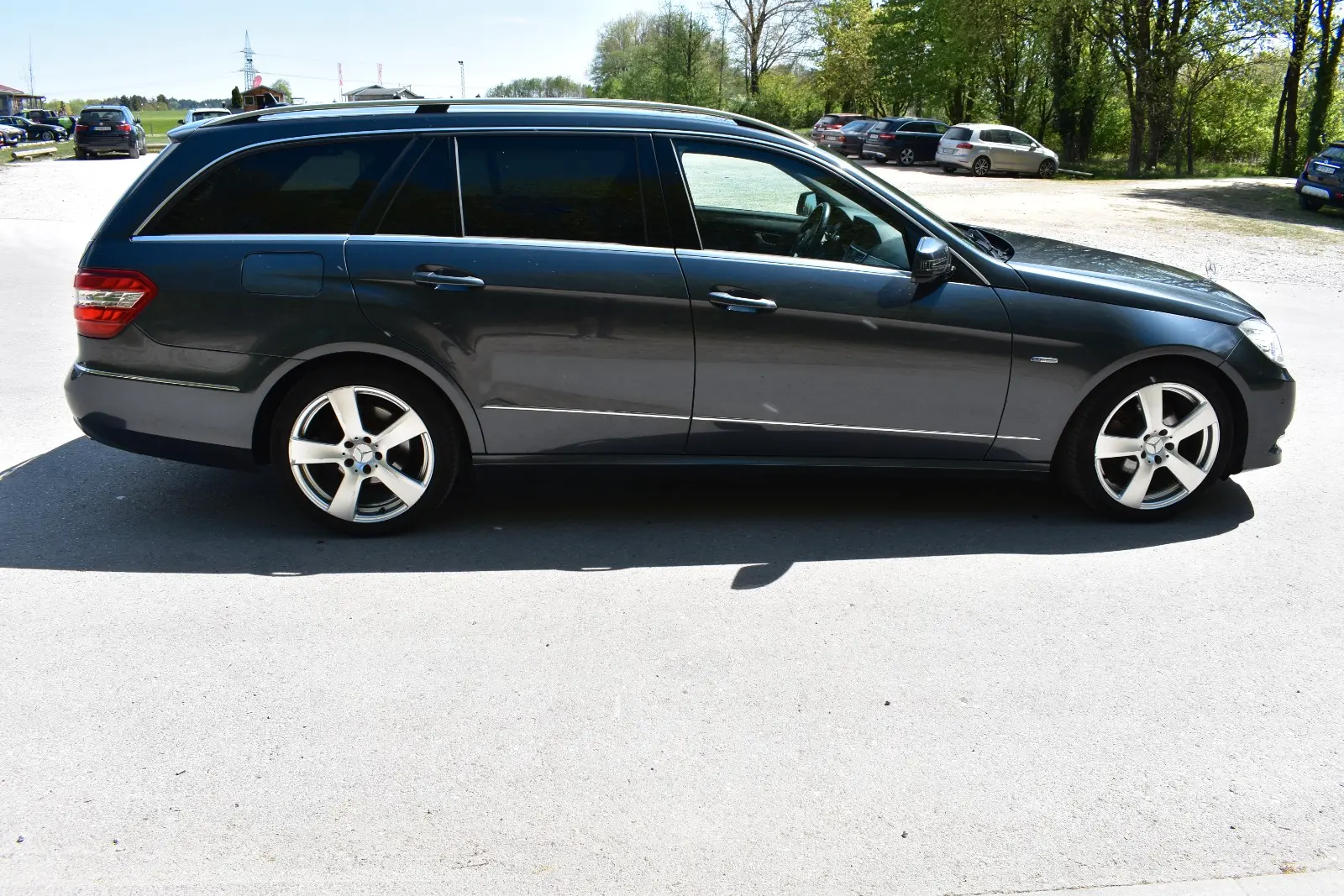 Mercedes-Benz E220 2012 — photo 14