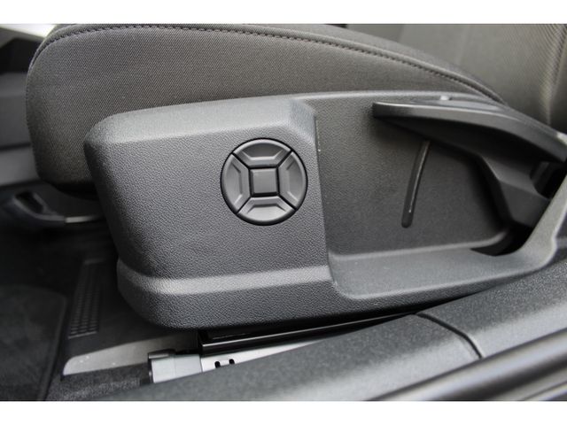 A3 Sportback 30 TFSI S-tr. advanced Navi+*Park*1