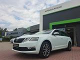 Skoda OCTAVIA Combi 1,8l TSI 132 kW 180 PS AHK - Skoda Octavia: Allradantrieb, 1.8