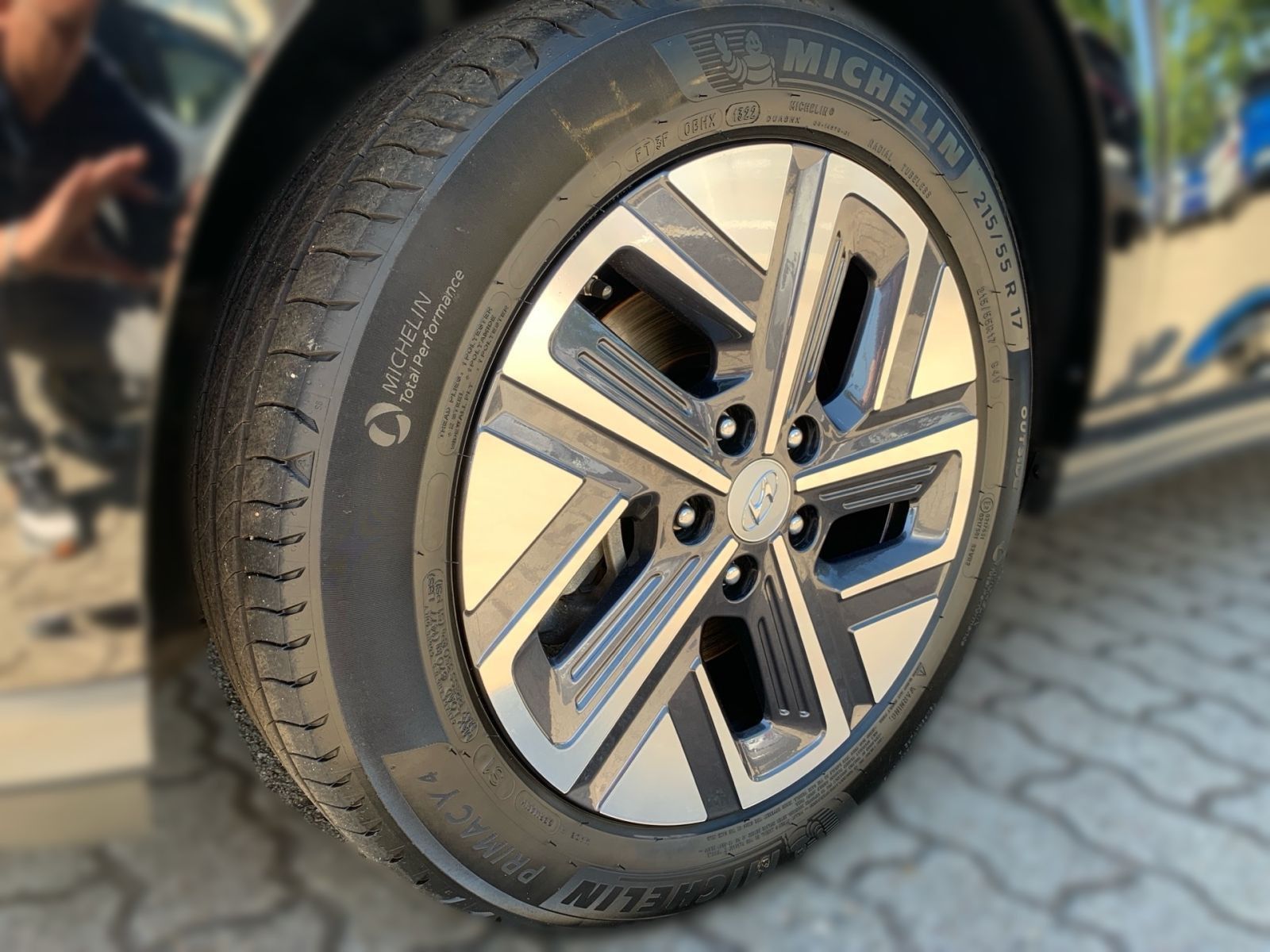 Fahrzeugabbildung Hyundai KONA Select Paket Elektro 1Hd