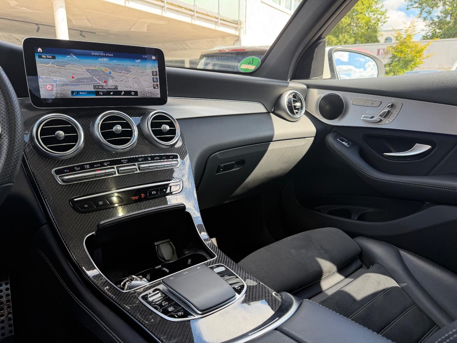 Mercedes-Benz GLC 300d 4Matic*AMG*AHK*Pano*Memory*Distr*360°
