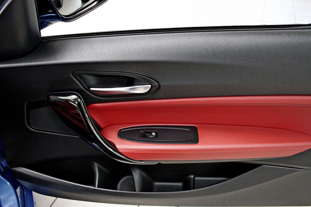 BMW M235 i Cabrio NAVI LEDER PDC BI-XENON