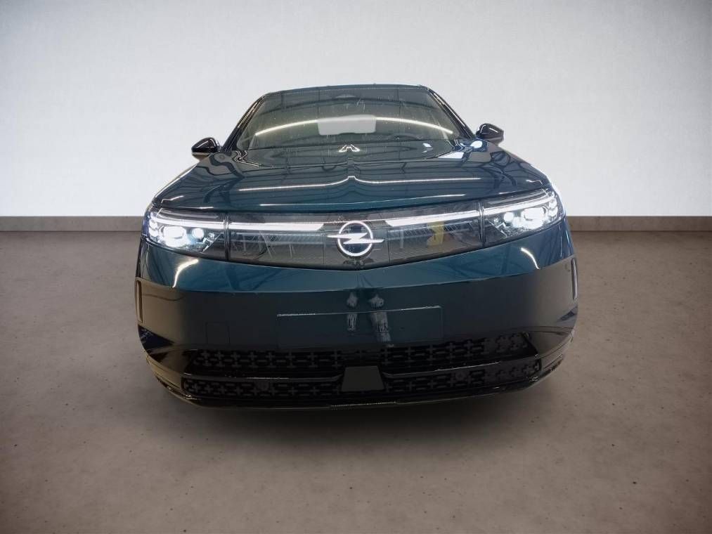 Fahrzeugabbildung Opel Grandland Electric GS 157 kW (213PS) 73 kWh.