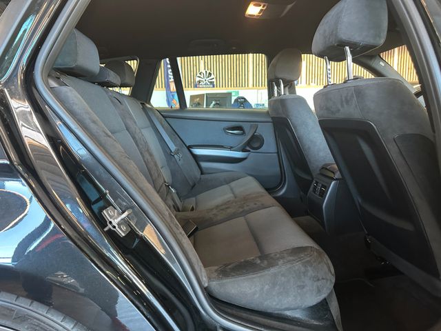 BMW 330 d Touring xDrive*AHK*Bluetooth*PDC*SHZ*Klima