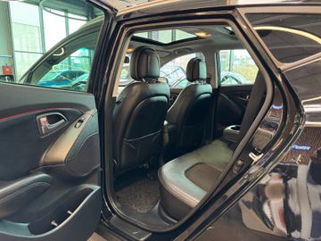 Hyundai ix35 Style AWD *Navi*Leder*Klima*