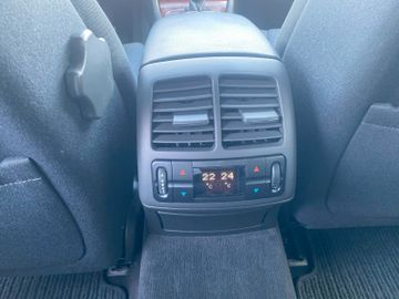 Bild 17 Mercedes-Benz E 320 E 320*60.000KM*TOP GEPFLEGT*1.HAND*SCHECKHEFT*