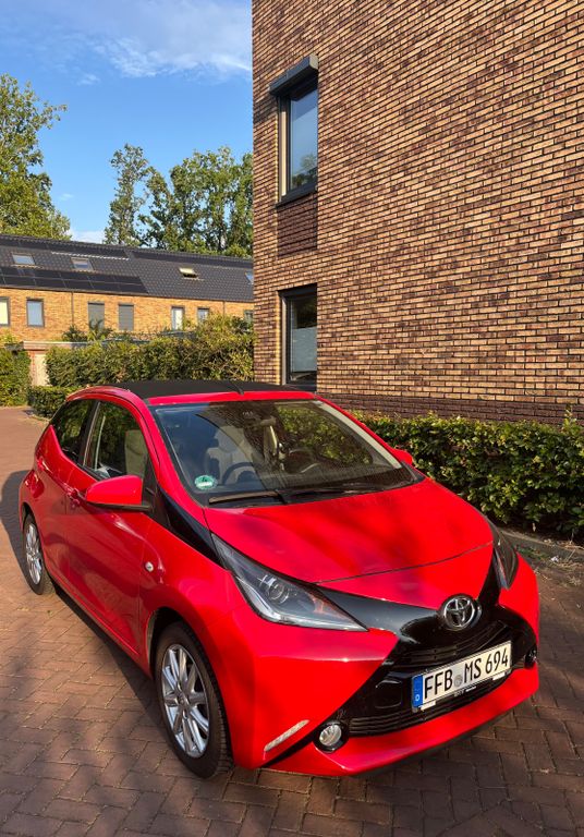 Image of Toyota Aygo (X)