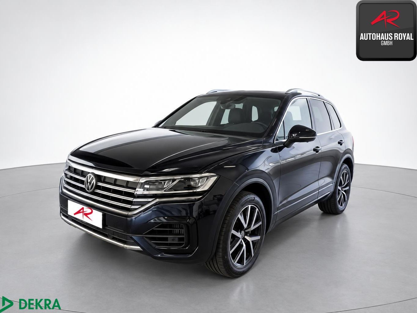 Volkswagen Touareg 3.0 TSI 4M R LINE DYNAUDIO STANDHZ,360° foto 1