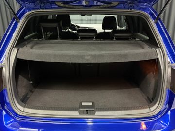 Volkswagen Golf - 5