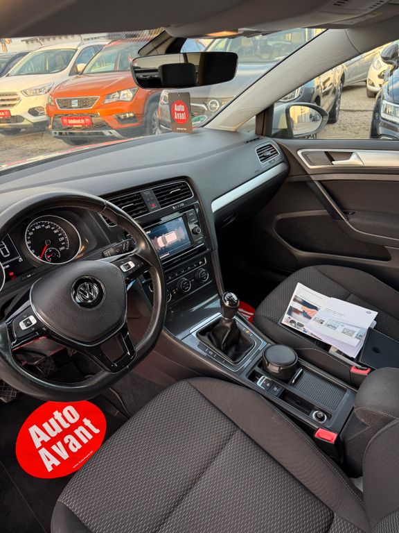 VW Golf - Bild 11