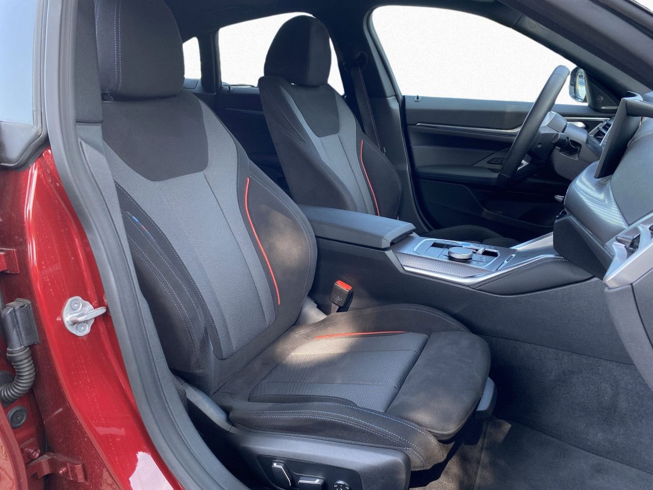 BMW i4 - Bild 11