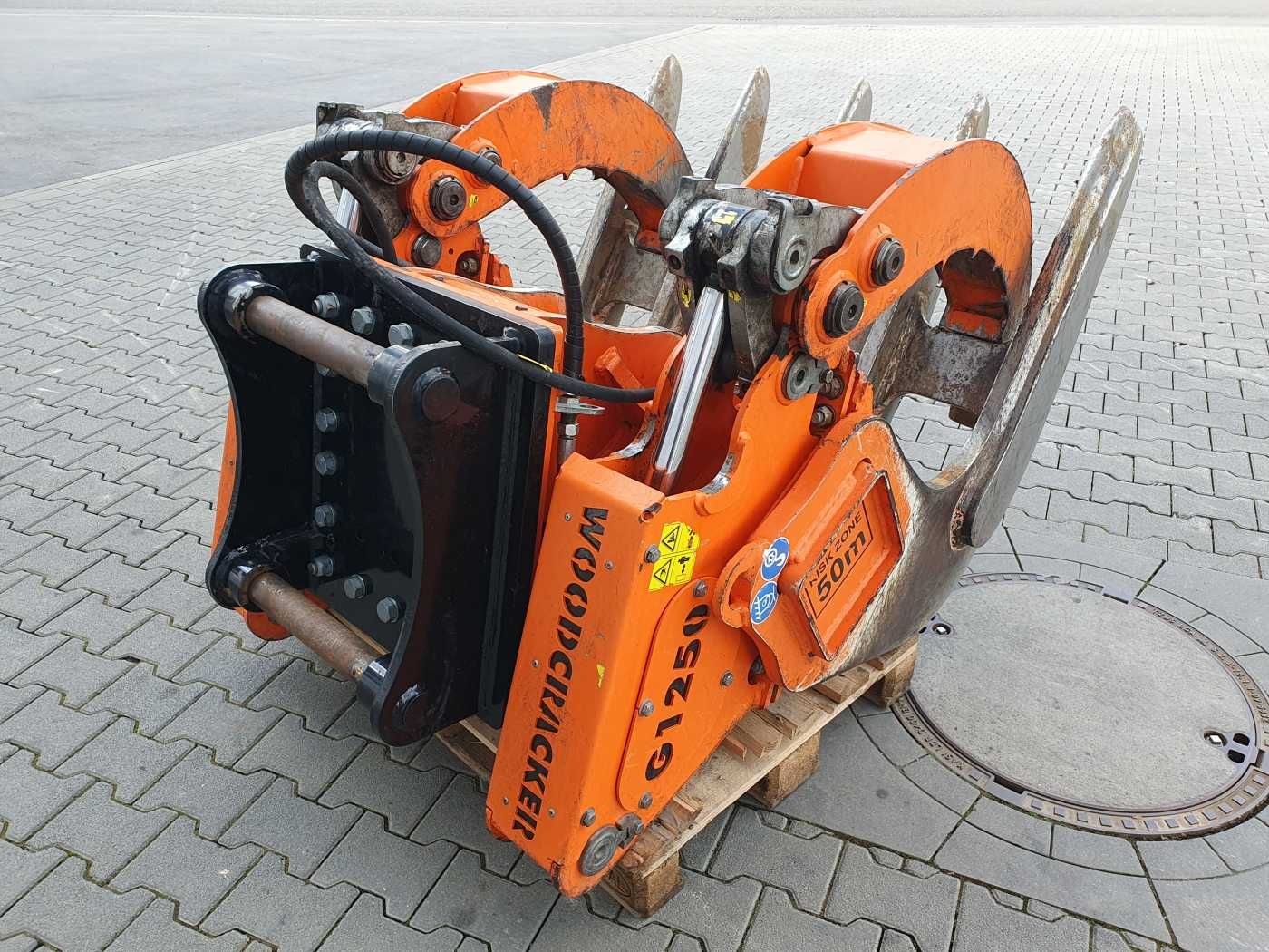 Fahrzeugabbildung Andere Westtech G1250 Roderechen Greifarme / S60 / 2021