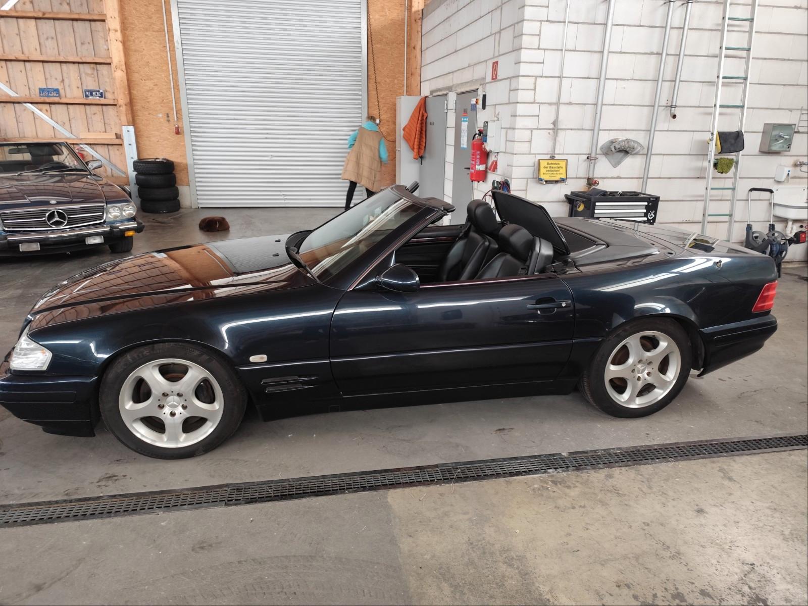 Mercedes-Benz SL 320 mit gerade mal 82.000 km und TÜV neu H Zu