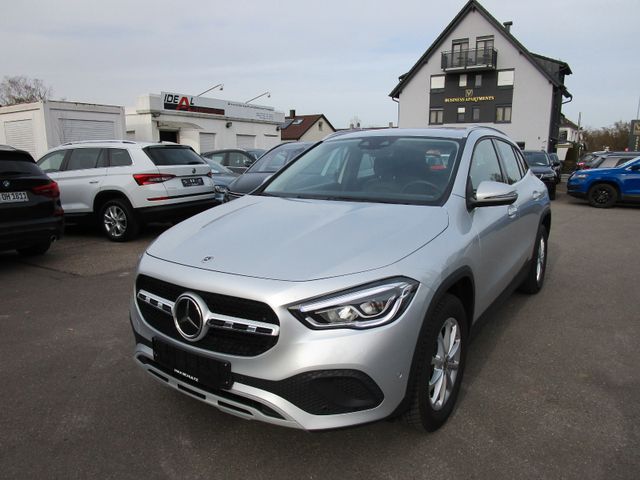 Mercedes-Benz GLA 220 d*LEDER*LED*NAVI*DISTRONIC*KAM*WIDESCREE