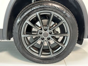 Fahrzeugabbildung SKODA Kodiaq Ambition Navigation PDC Touch BremsAssist