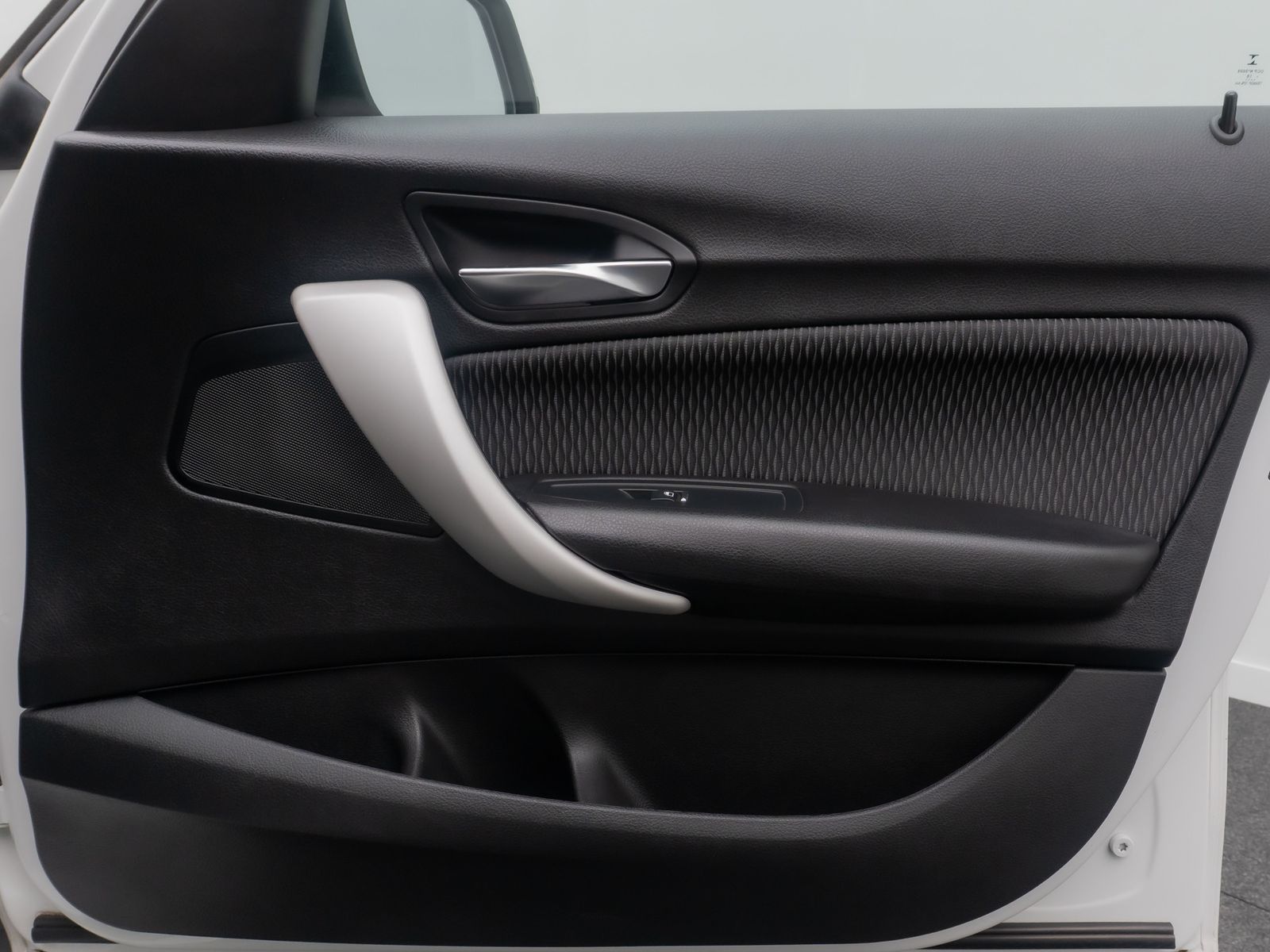 Fahrzeugabbildung BMW 118i FernlichtAs Komfort Ad.LED Tempomat KlimaAT