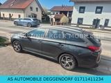 Hyundai i30 cw Select-AUTOMATIKGETRIEBE-1.HAND-EURO6 - Hyundai i30 mit Diesel-Antrieb: Kombi