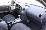 Nissan Qashqai Tekna 4X4 AHK Autom. 360° Navi Pano TÜV - gebrauchte Nissan Qashqai aus dem Jahr 2012
