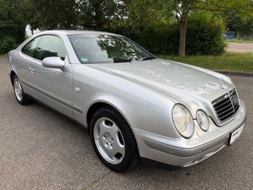 Mercedes CLK 200 - 4