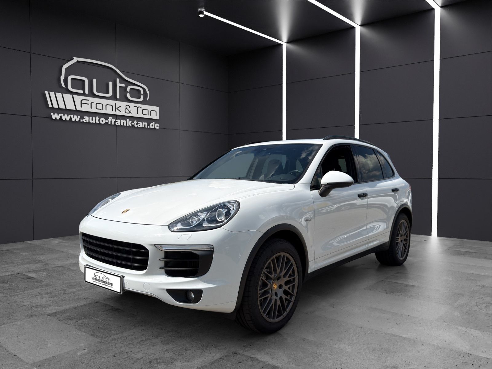 PORSCHE Cayenne*1.Hand.*Blth*Navi*Touch*Szhzg*Pano