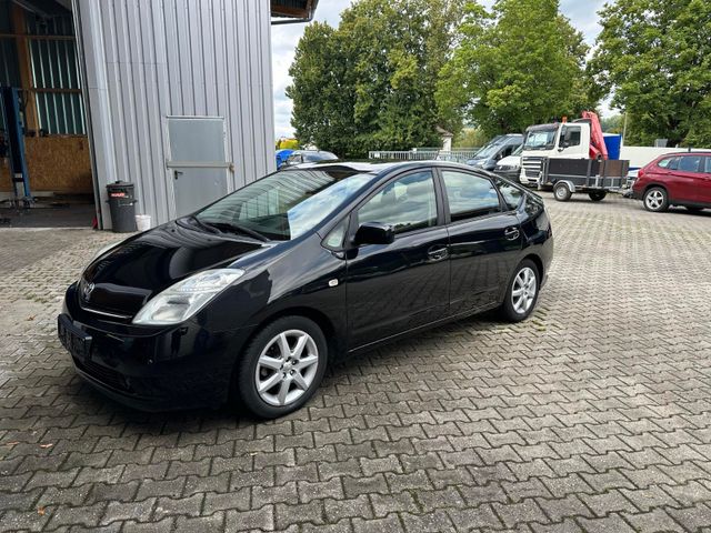 Toyota Prius Executive Hybrid AUTO LEDER NAVI KLIMA PDC