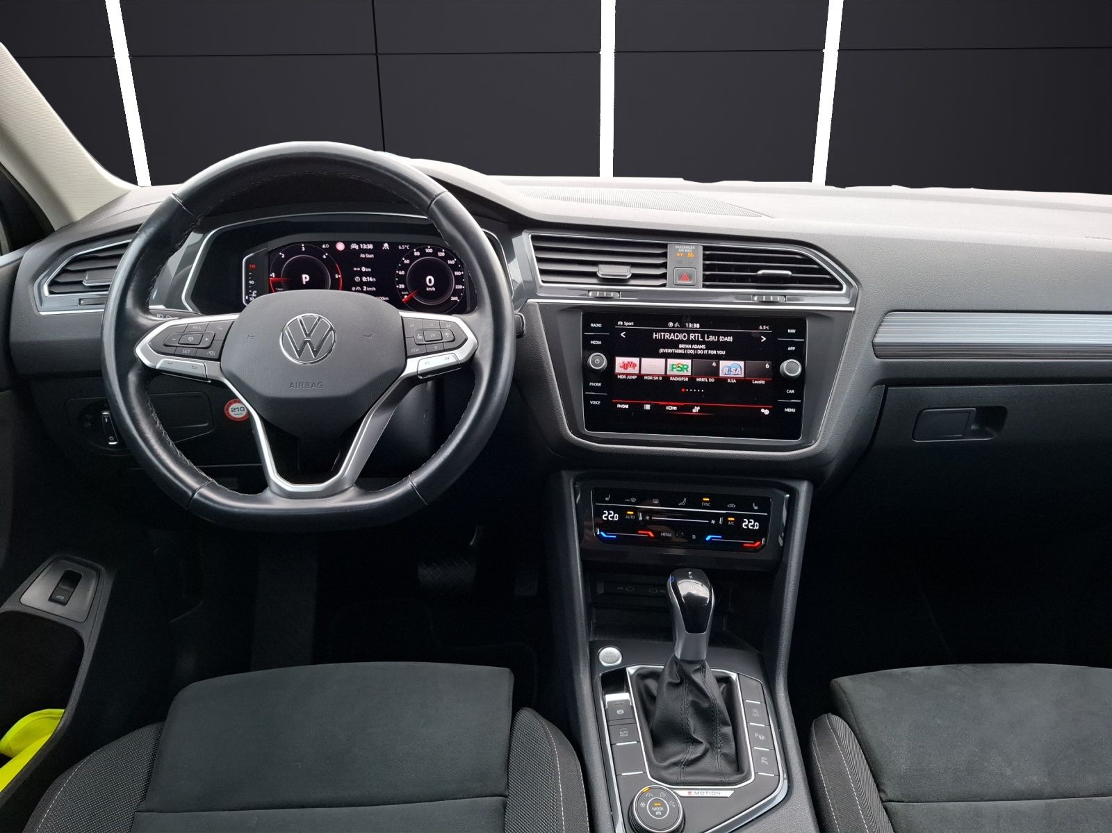 Fahrzeugabbildung Volkswagen Tiguan Allspace TDI Elegance DSG 4M Standhzg. Ma