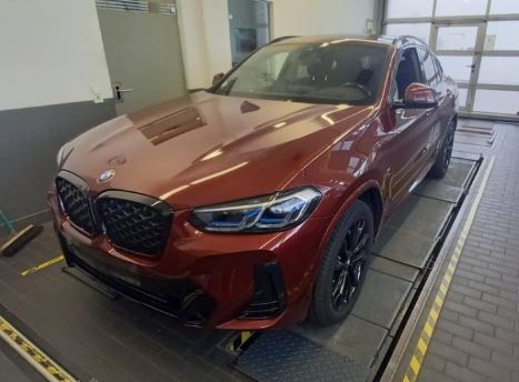 BMW X4 xDrive 30d M PAKET*LASER*PANO*AHK*