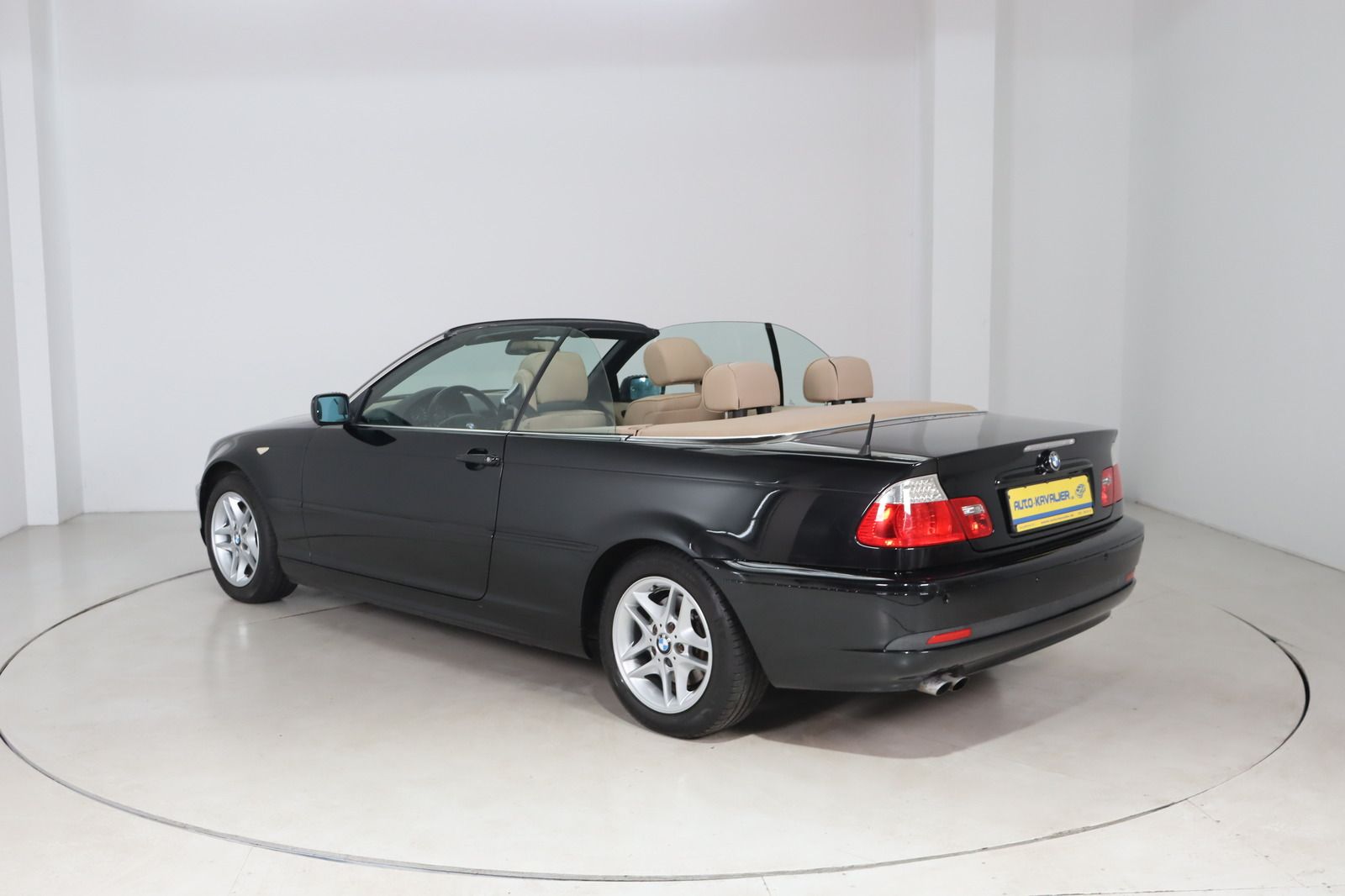 Fahrzeugabbildung BMW 325 Ci * Navi * Xenon * Memory * Leder