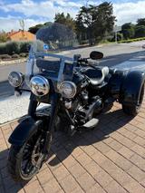 Harley-Davidson Road Glid 3  Freeweelher  - HARLEY-DAVIDSON TRIKE