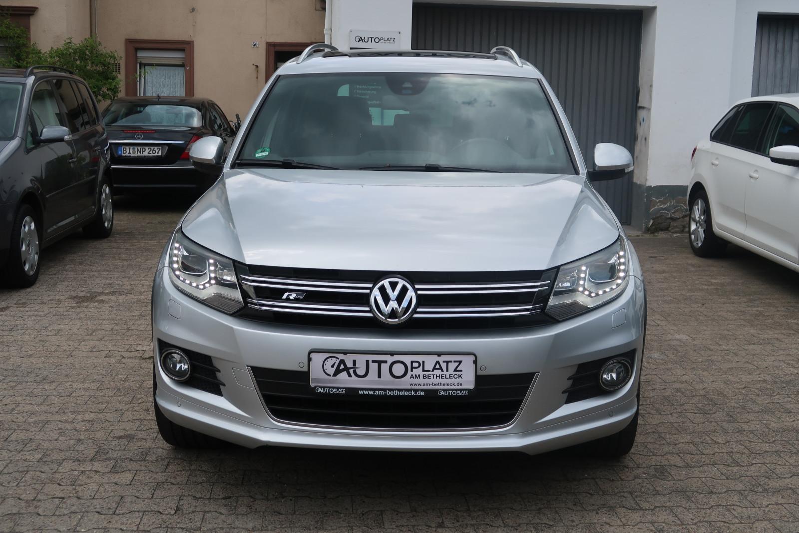Volkswagen Tiguan Lounge *R-LINE *PANORAMA *SAUBER!